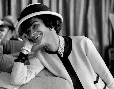 chanel ne sotez jamais de cjez vous|10 citations marquantes de Coco Chanel .